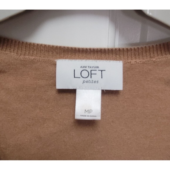 Ann Taylor Loft Petites Tan Floral Pima Cotton Button Sweater Blazer - Medium P - Picture 4 of 6